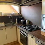 Eden شقة فندقية